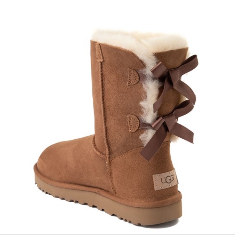 UGG Bailey Bows Chesnut
